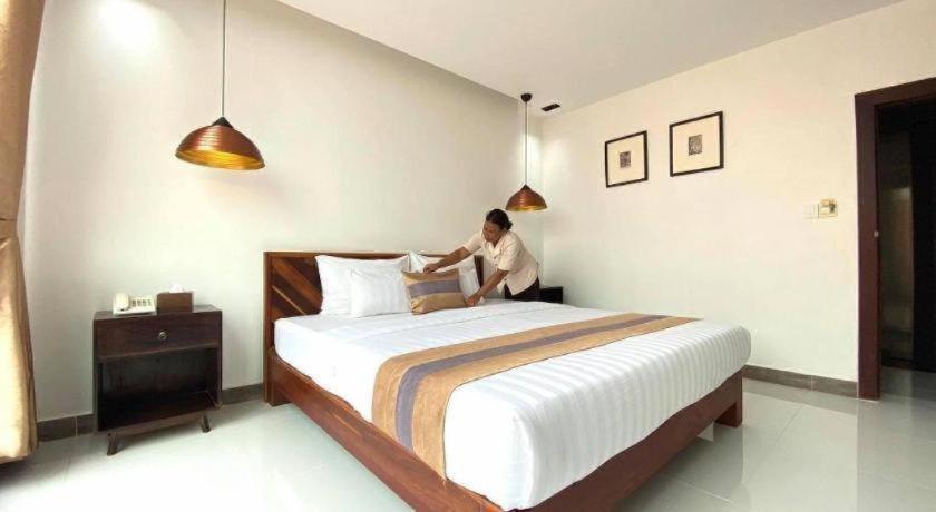 Reasmey Cheanich Hotel Kampong Cham Ngoại thất bức ảnh